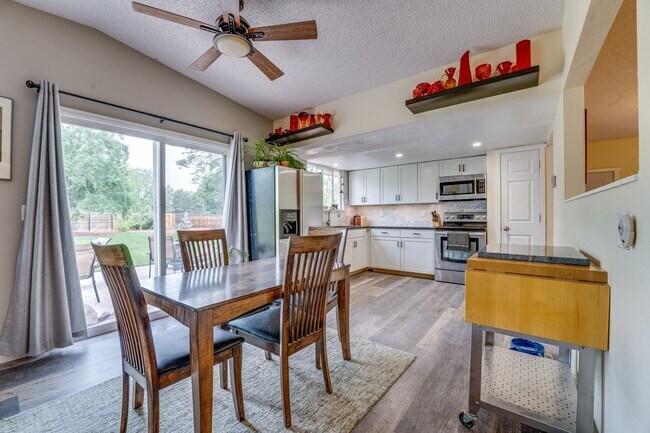Building Photo - Beautiful 5 bed, 3 Bath House in Central Fort Collins!