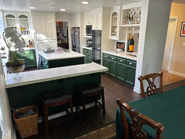 Building Photo - 2383 Hagen Oaks Dr