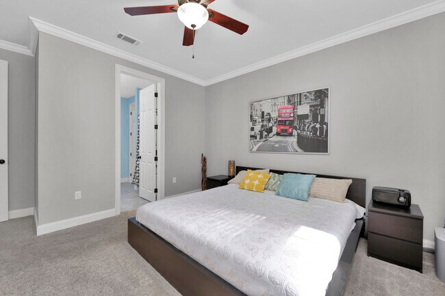 Building Photo - 902 Bay Breeze Cove