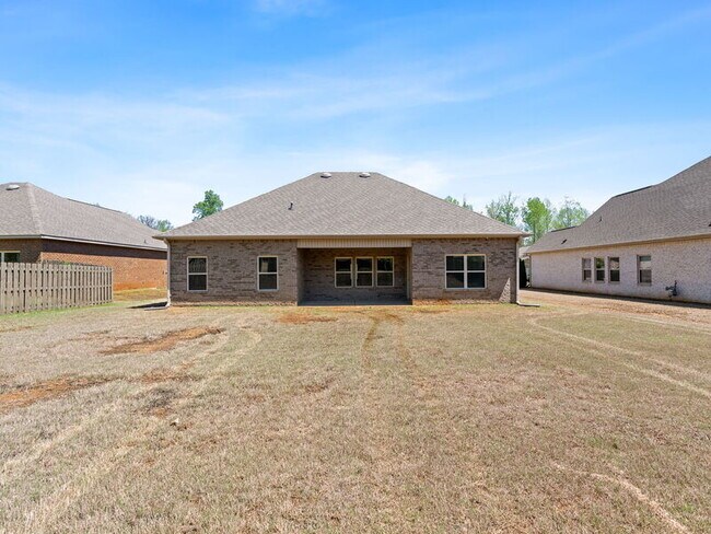 Building Photo - 6502 Moon Crest Ln NW
