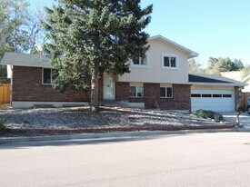 Building Photo - 2632 Penacho Cir