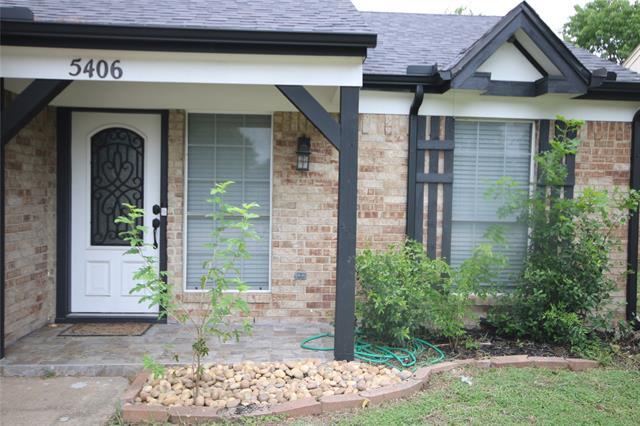 Building Photo - 5406 Yaupon Dr