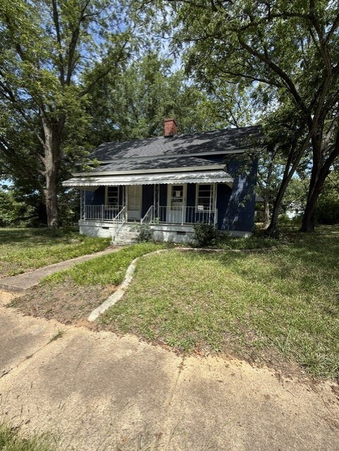 Building Photo - 642 Carla St