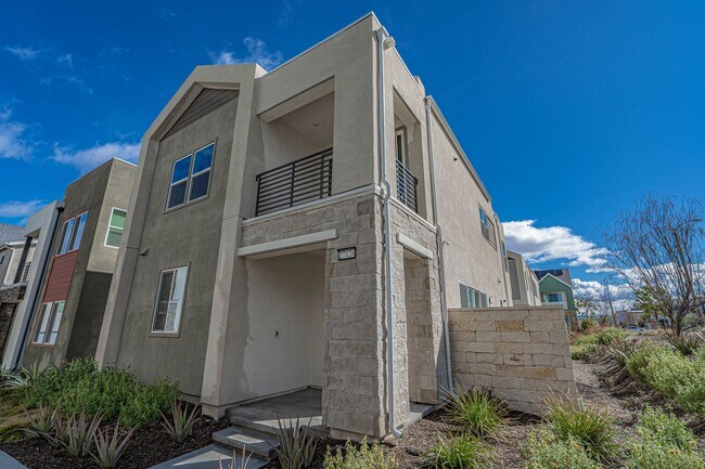 Building Photo - COMING SOON! 3-Bedroom Home with Solar Panels & Smart Home Features in Valencia!