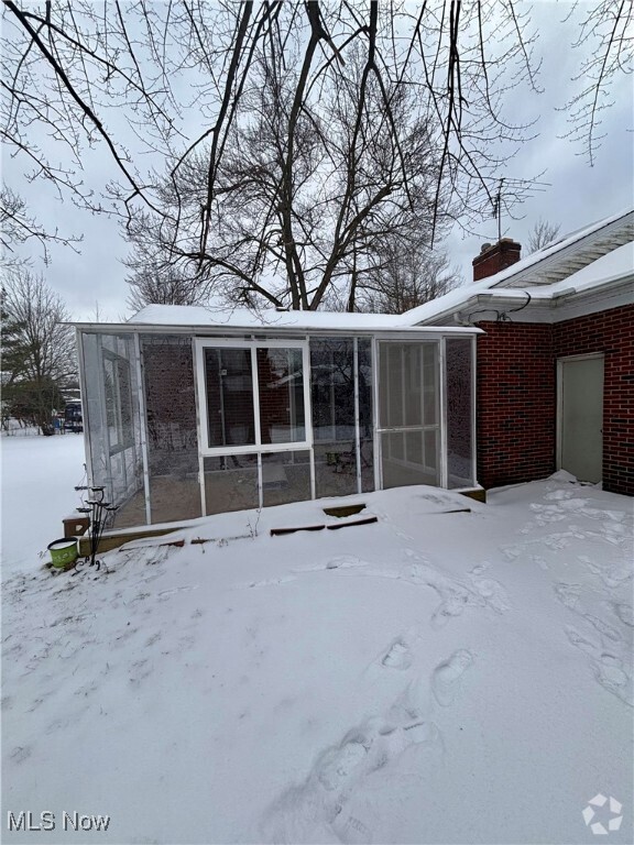 Building Photo - 1007 Ford Rd