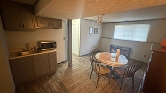 Building Photo - 3886 Farm Brook Ln