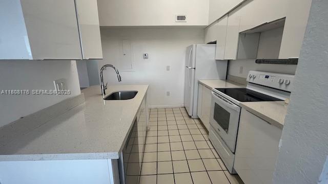 Building Photo - 2881 N Oakland Forest Dr