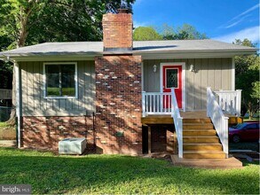 Building Photo - 10600 Redbird Ln