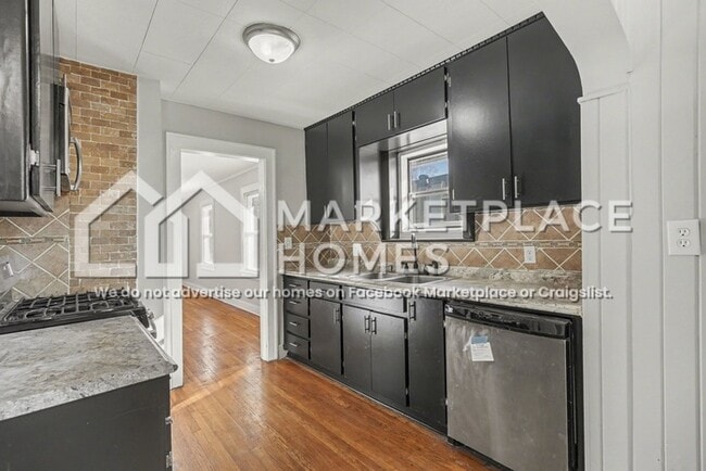 Building Photo - 3716 N Indiana Ave