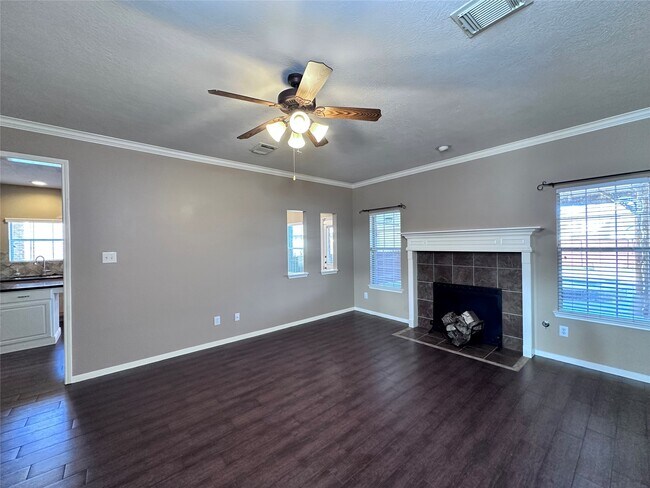 Building Photo - 3411 Bay Breeze Dr