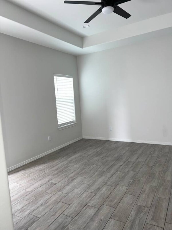 Building Photo - 1507 Playa Dr