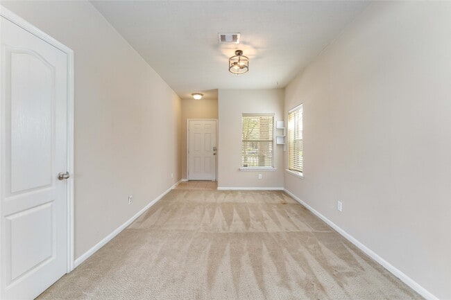 Building Photo - 10406 Harbor Canyon Dr