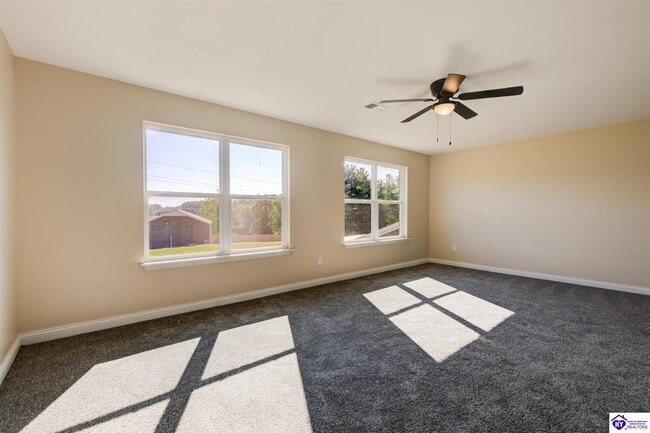 Building Photo - 203 Dixon Cir