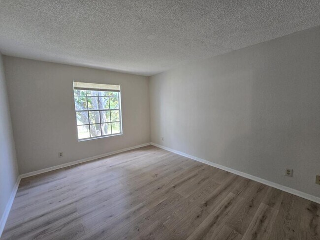 Building Photo - 11526 Westwood Blvd