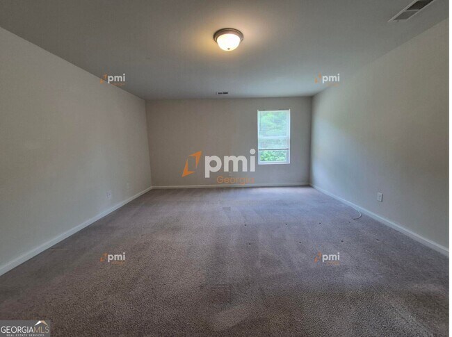 Building Photo - 160 Kinsale Dr