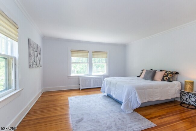 Building Photo - 69 Gordonhurst Ave
