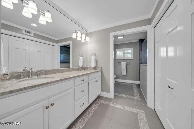 Building Photo - 628 Amberjack Dr