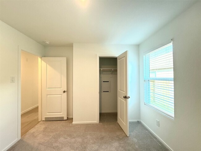 Building Photo - 17941 Valle Cupa Ln