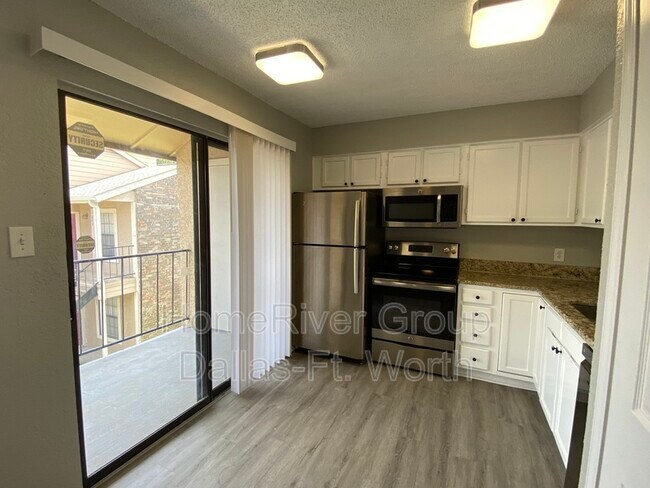 Building Photo - 4748 Old Bent Tree Ln