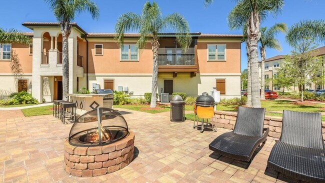 Building Photo - 8685 Baymeadows Rd E