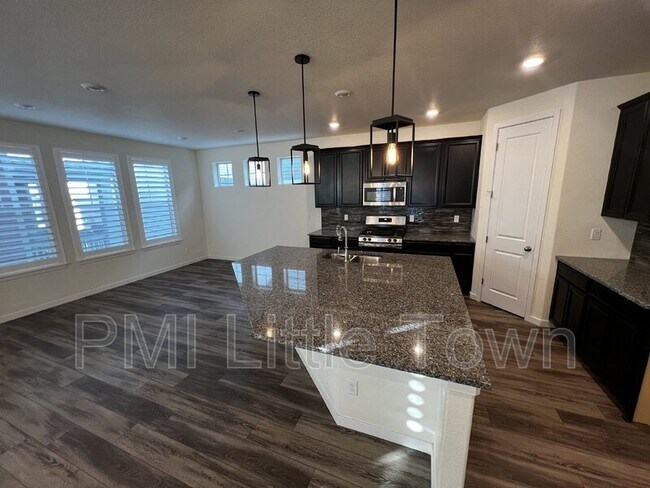 Building Photo - 9270 Inca Dove Cir