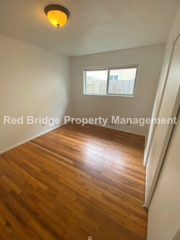 Building Photo - 4508 NE Killingsworth St