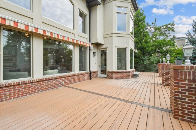 Building Photo - Stunning Cherry Hills Luxury Rental | 5bd/...