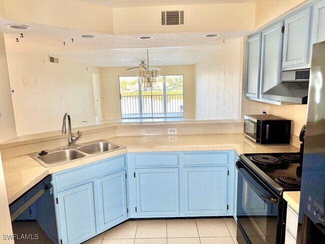 Building Photo - 9580 Victoria Ln