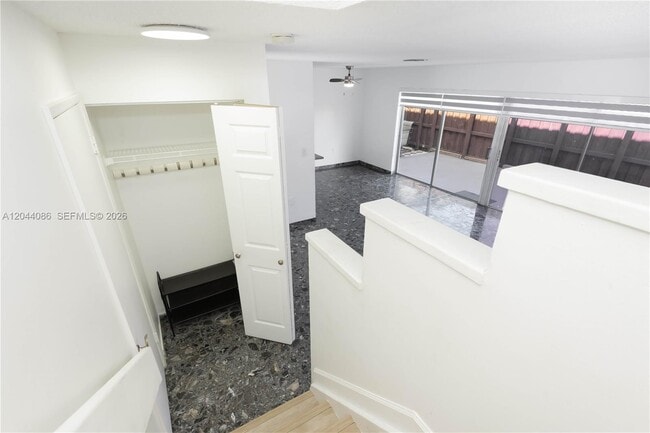 Building Photo - 9044 SW 148th Ct