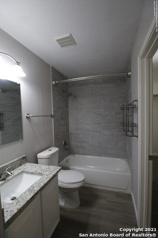 Building Photo - 9879 Highland Creek