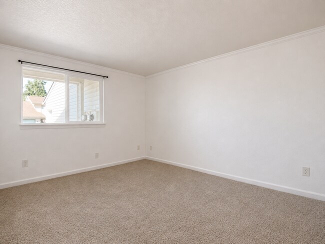Building Photo - 510 SE 157th Ave