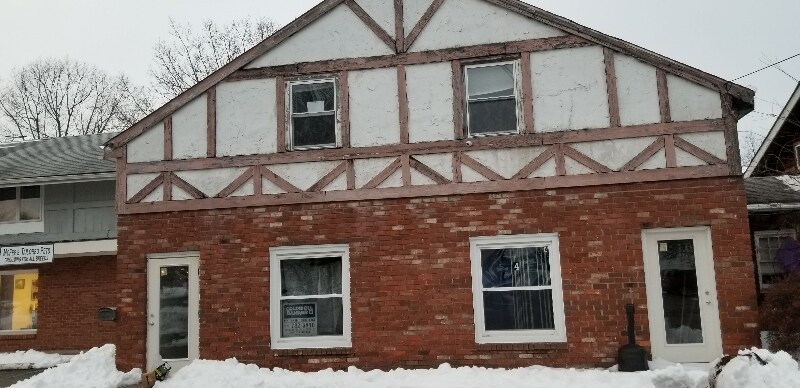 Building Photo - 39 Mine St