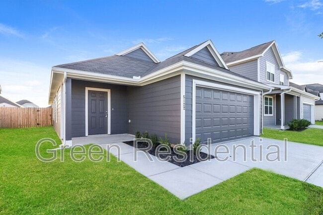 Building Photo - 5122 Hector Gustavo Dr