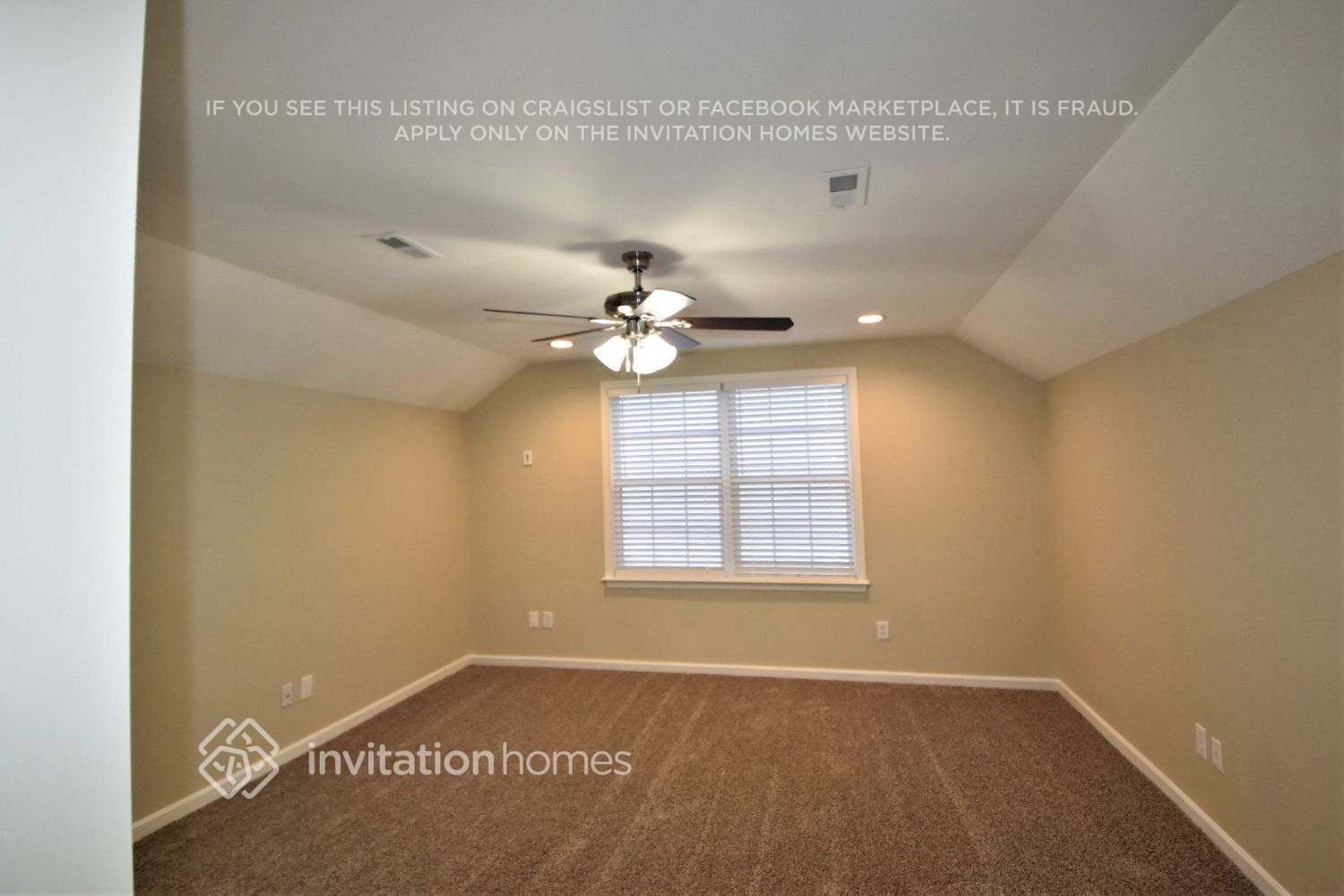 Building Photo - 12231 Fullerton Ct