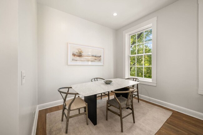 Building Photo - 1326 Broadway-SI FL3-ID1312458P