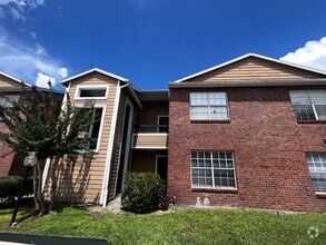 Building Photo - 3/2 Regency Gardens 1st Floor Condo with N...