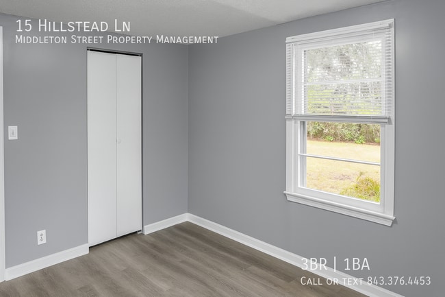 Building Photo - 15 Hillstead Ln