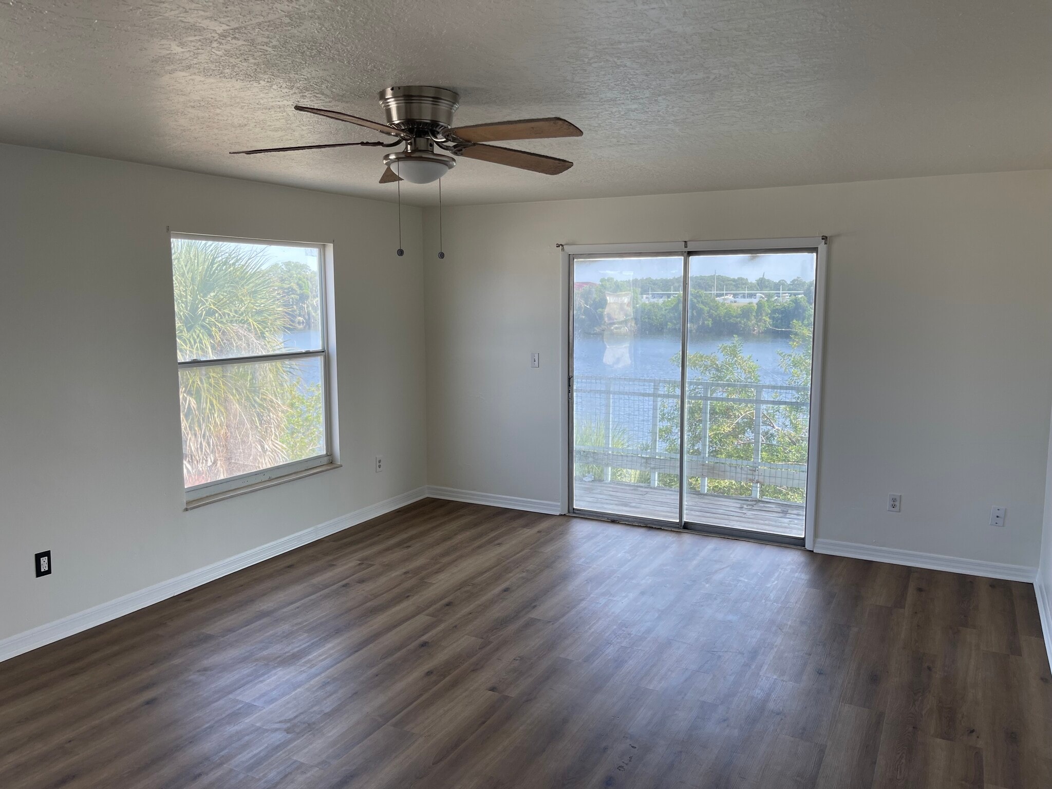 Building Photo - 2865 Kirby Cir NE