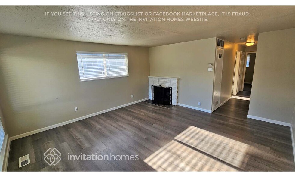 Building Photo - 1346 N Lenore Dr