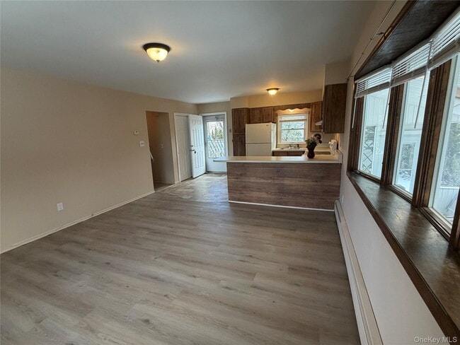 Building Photo - 511A 6th St