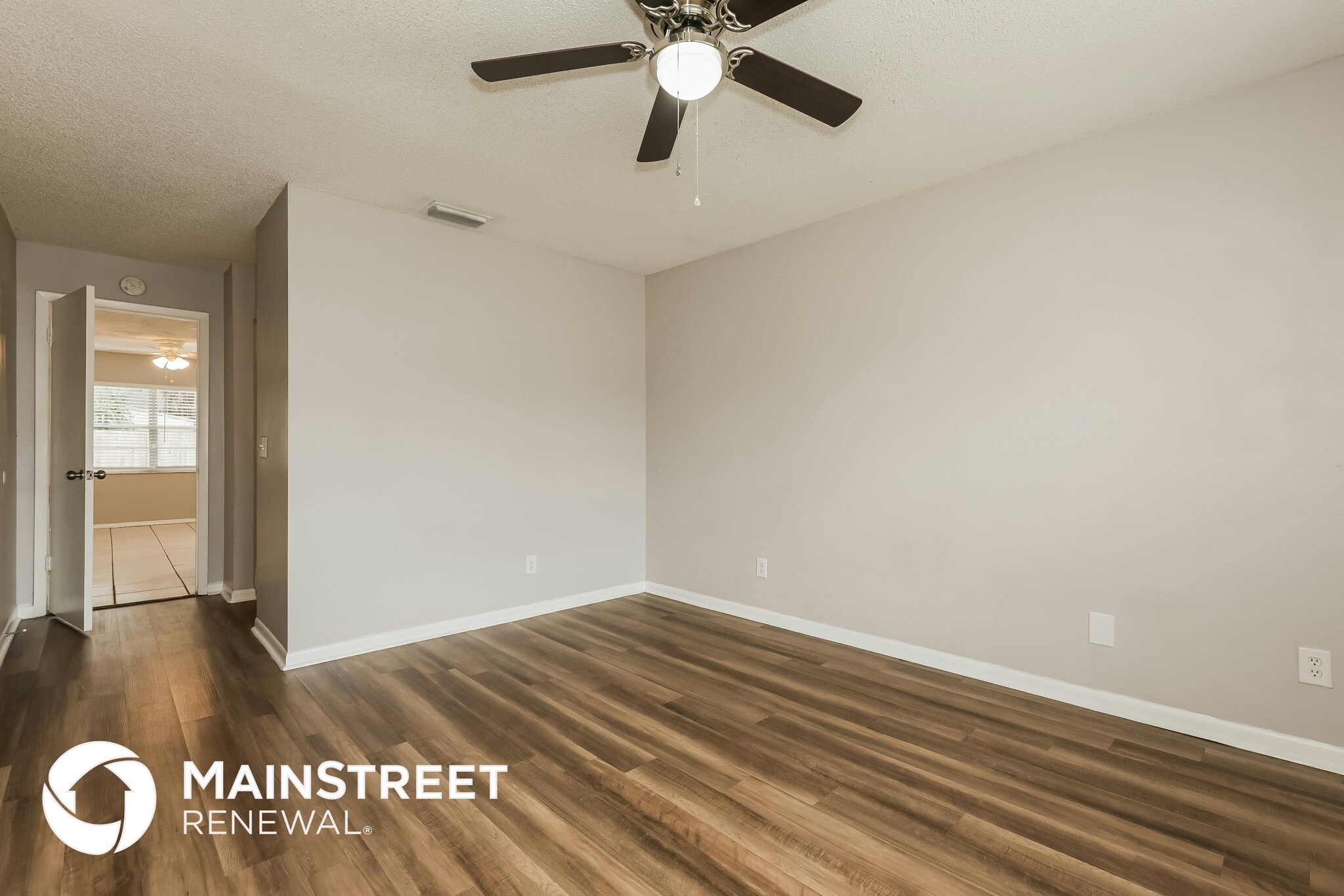 Building Photo - 2210 N Merrin St