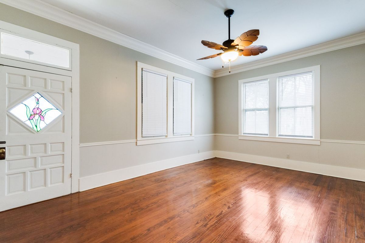 Building Photo - 201 S Orange St