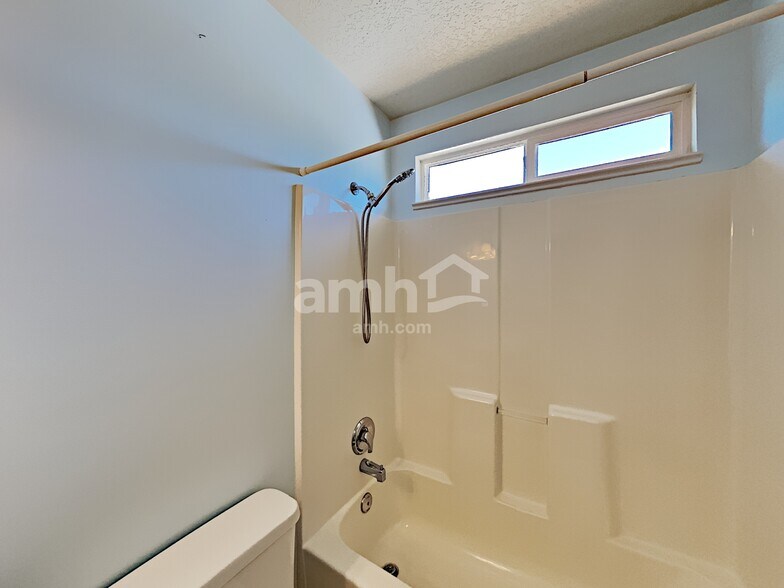 Building Photo - 4116 S 2650 W