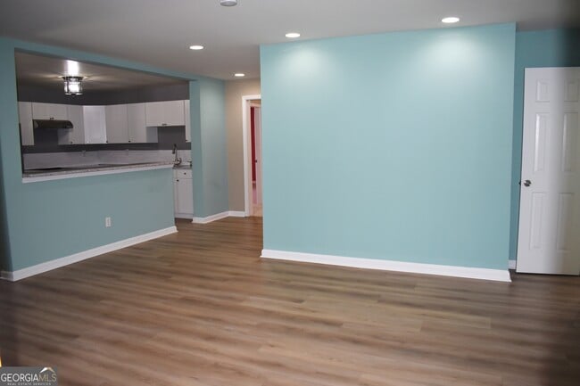 Building Photo - 3445 Anneewakee Falls Pkwy