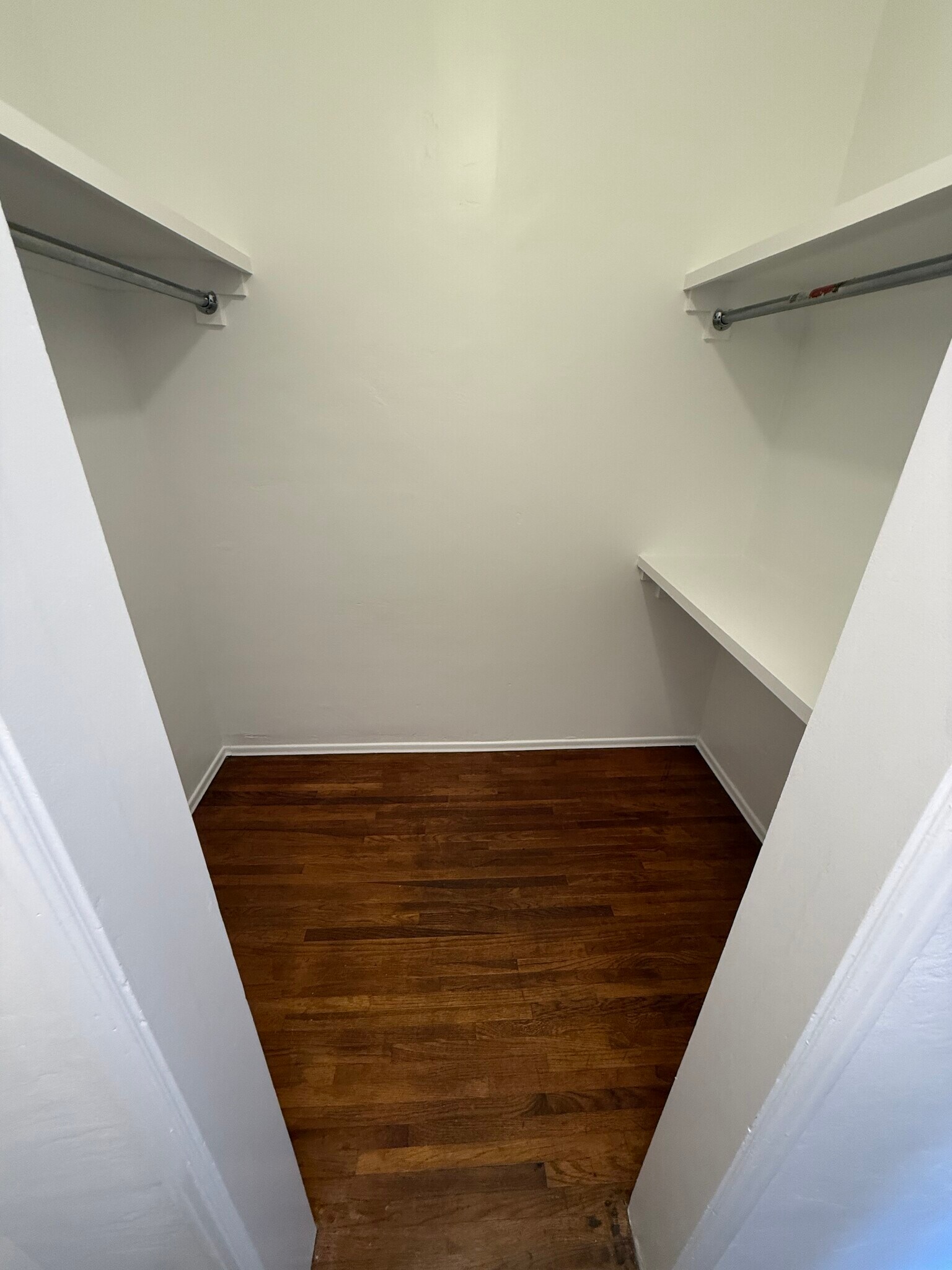 Building Photo - 3009 Grape St