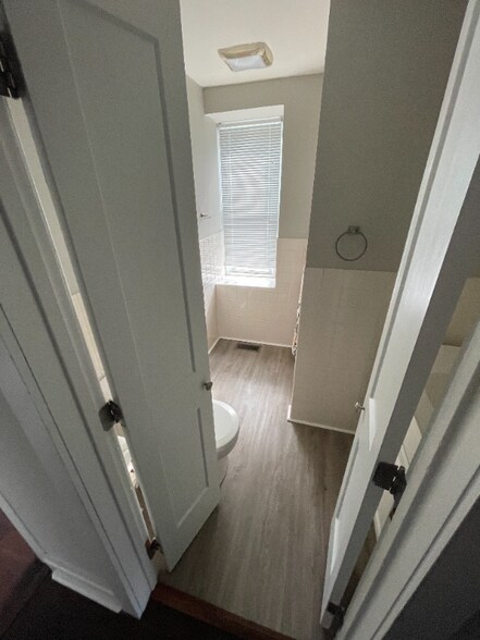 Building Photo - 4316 Dexter St