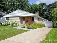 Building Photo - Charming 4-bed 3-bath house in Edina