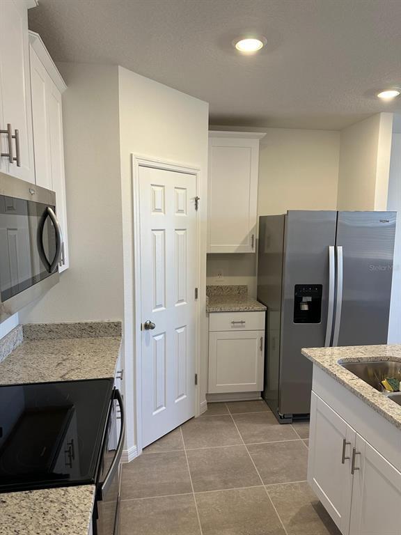 Building Photo - 16446 Bird of Paradise Ave