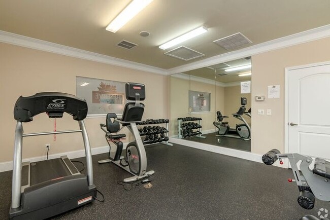 Building Photo - Experience the Space You Need and the Features You Deserve