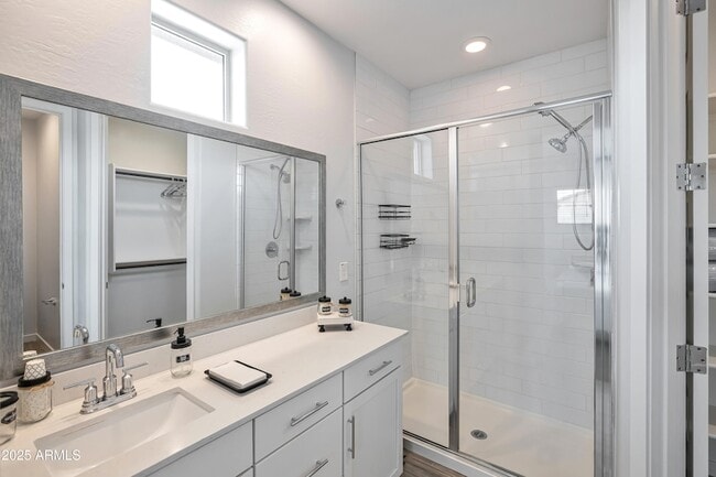 Building Photo - 4100 S Pinelake Way